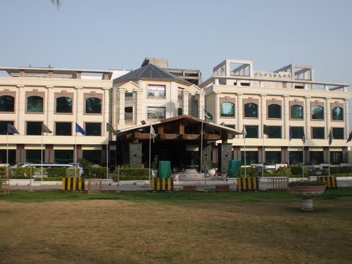 Pearl Contenantal Hotel Mirpur